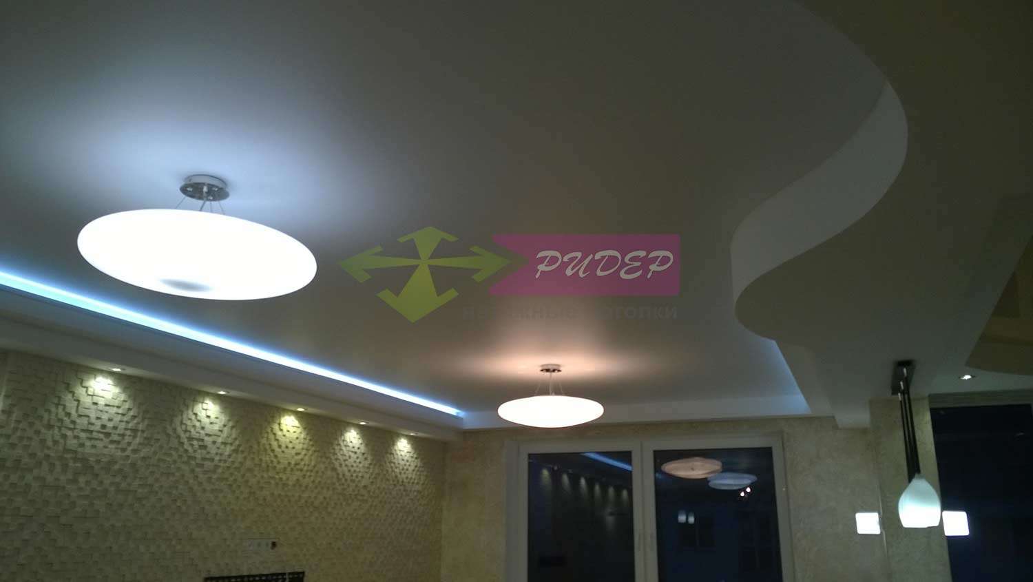 Купить натяжной сатиновый потолок с установкой в Калининграде